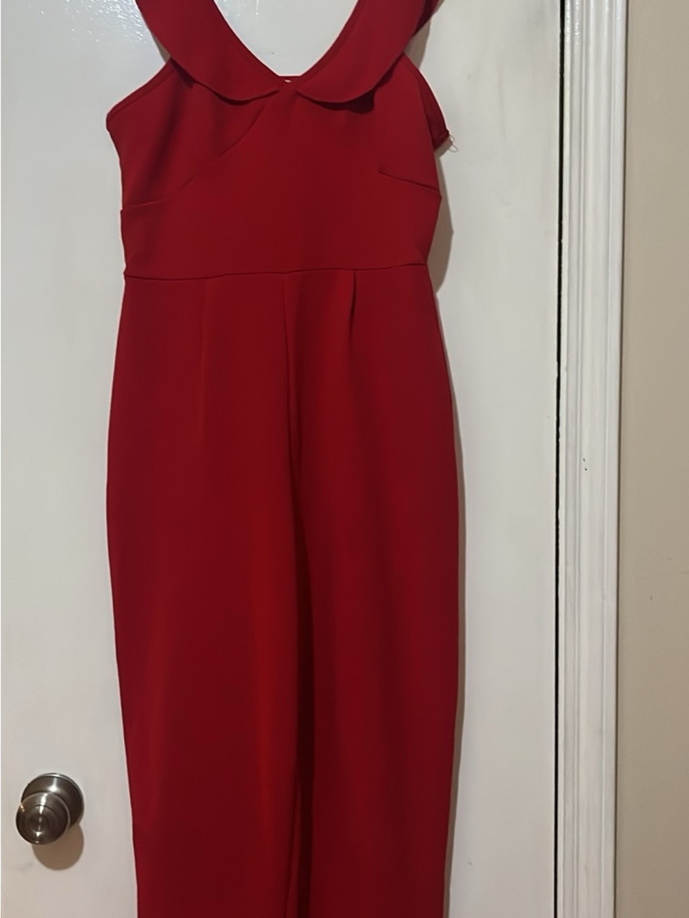 One-Shoulder Red Evening Dress with Asymmetric Collar